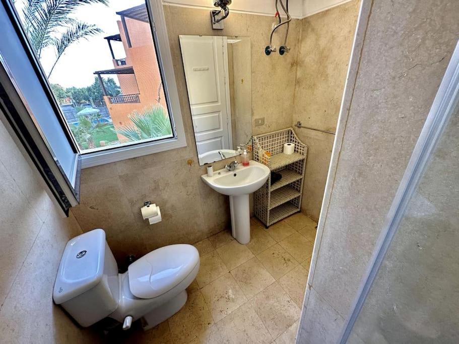 2 Bedroom Condo, With Pool, And Beach & Lagoon Access Hurghada Bagian luar foto