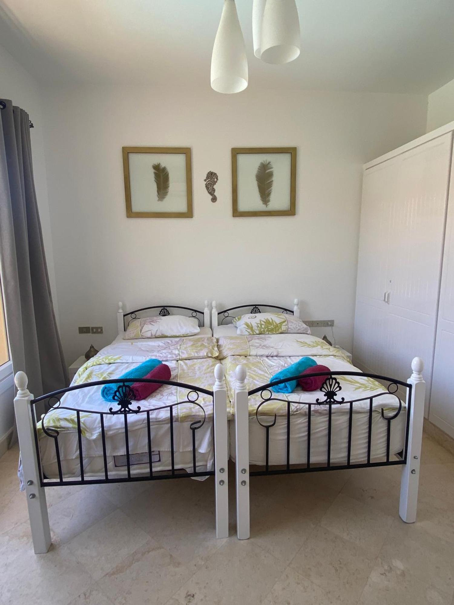 2 Bedroom Condo, With Pool, And Beach & Lagoon Access Hurghada Bagian luar foto